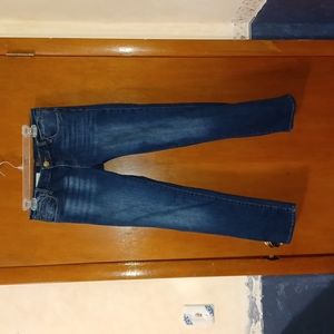 Kut from the cloth size 6